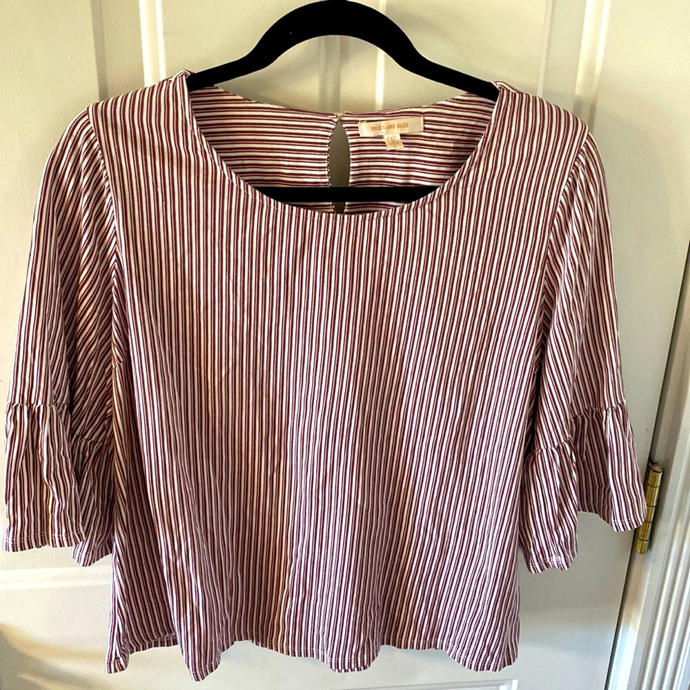 women’s 3/4 sleeve striped white & maroon top